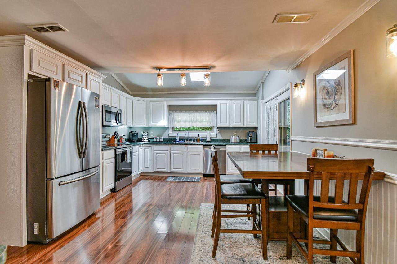 South Asheville Home With Hot Tub Just 11 Miles To Downtown Esterno foto